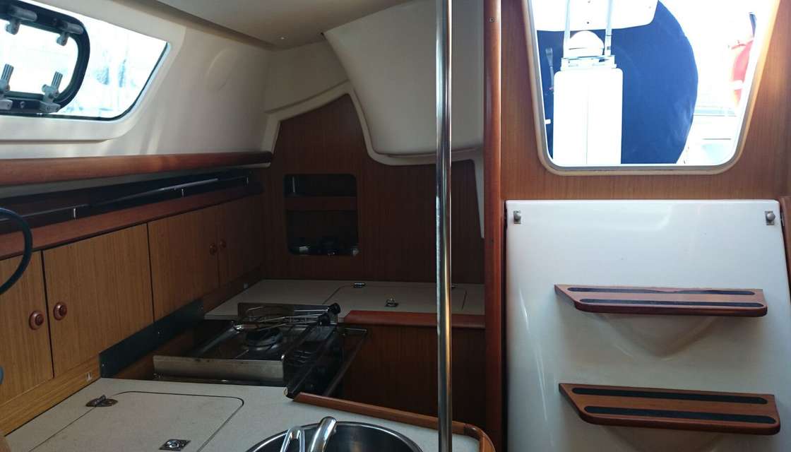 Sun Odyssey 32i