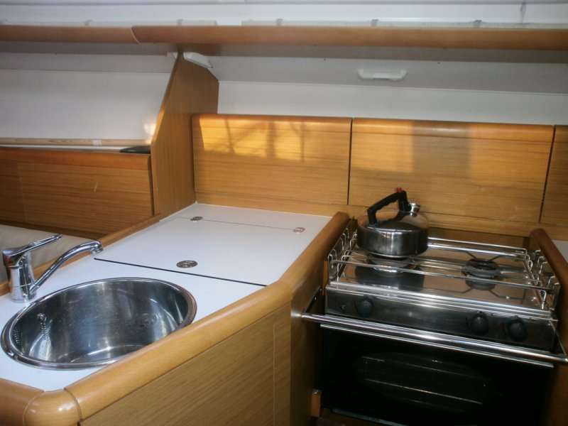 Sun Odyssey 33i