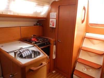 Sun Odyssey 33i