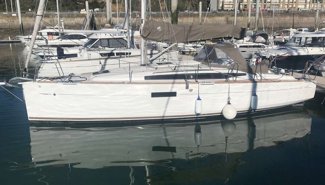 Sun Odyssey 349