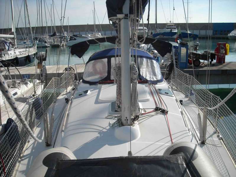 Sun Odyssey 35