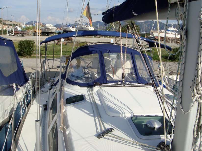 Sun Odyssey 35