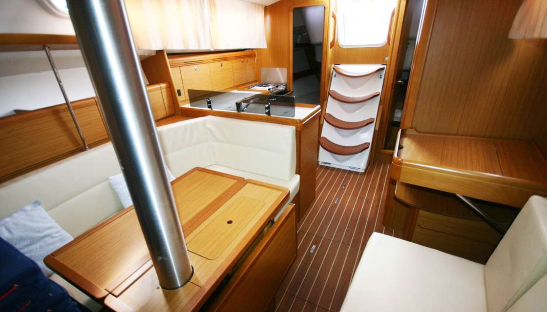 Sun Odyssey 36i