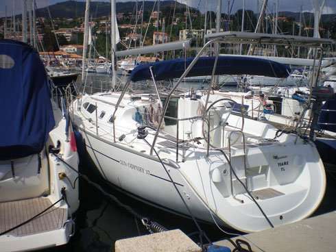 Sun Odyssey 37