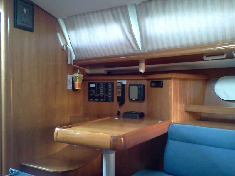 Sun Odyssey 37