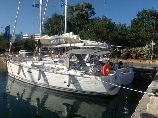 Sun Odyssey 379