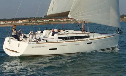 Sun Odyssey 379