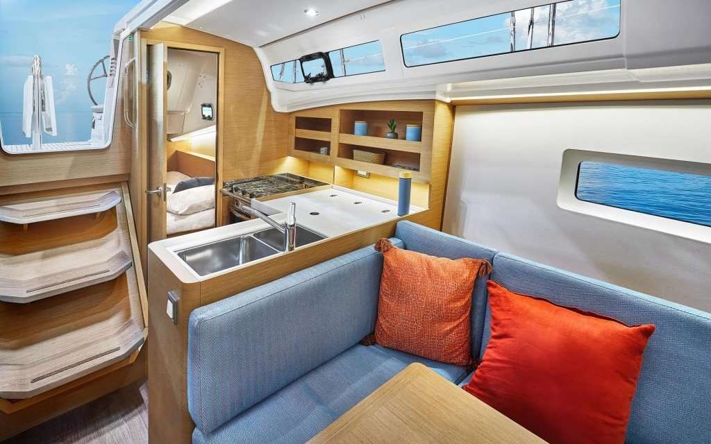 Sun Odyssey 380