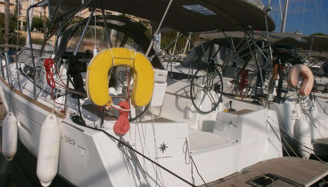 Sun Odyssey 389