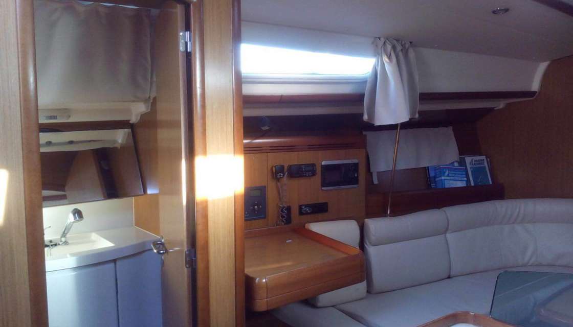 Sun Odyssey 39i