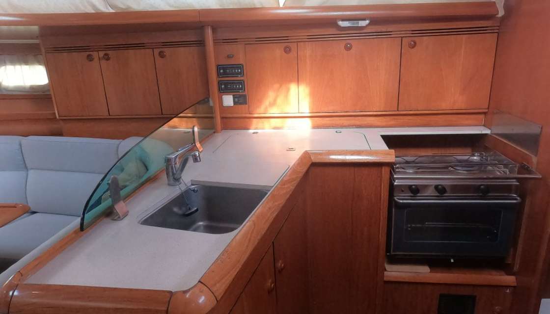 Sun Odyssey 40.3