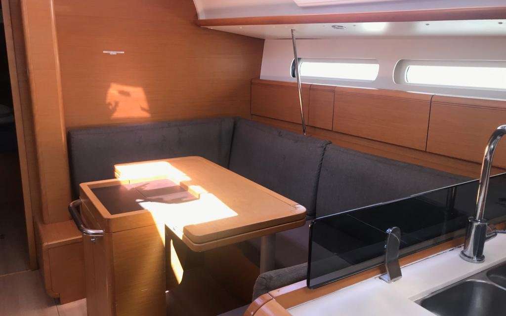 Sun Odyssey 409