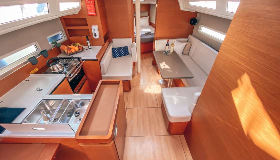 Sun Odyssey 410