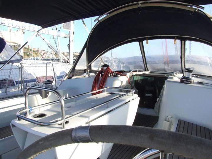 Sun Odyssey 43
