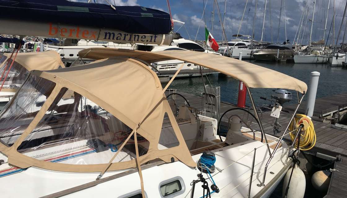 Sun Odyssey 43
