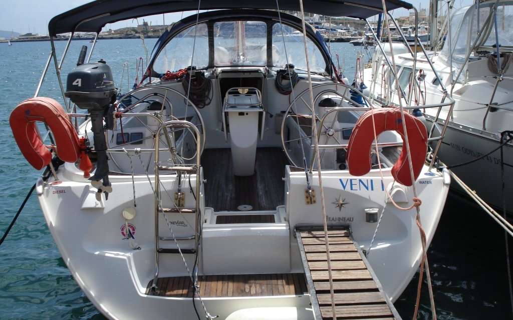 Sun Odyssey 43