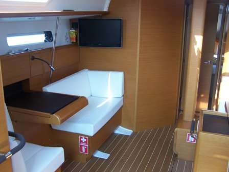 Sun Odyssey 439
