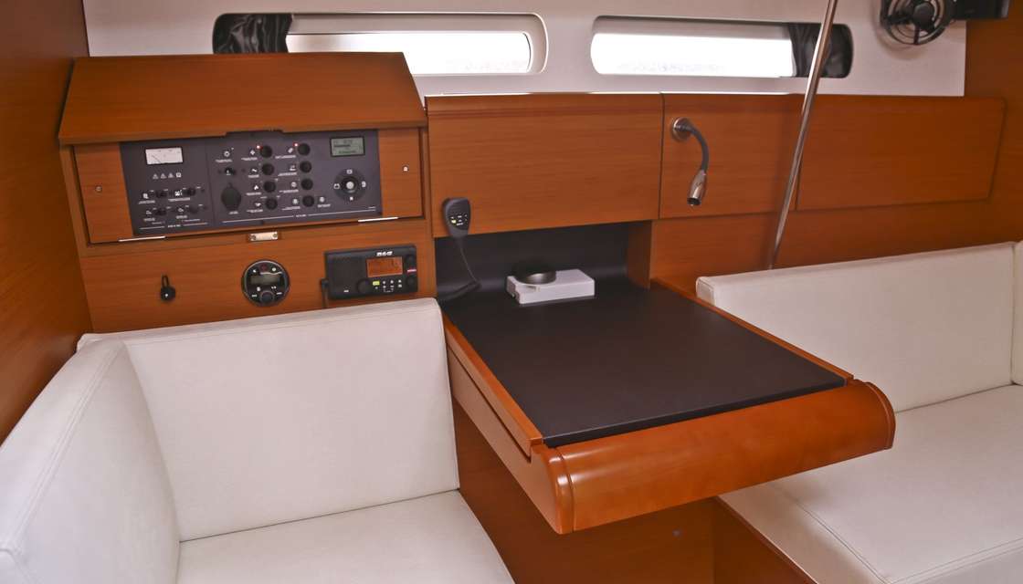 Sun Odyssey 439