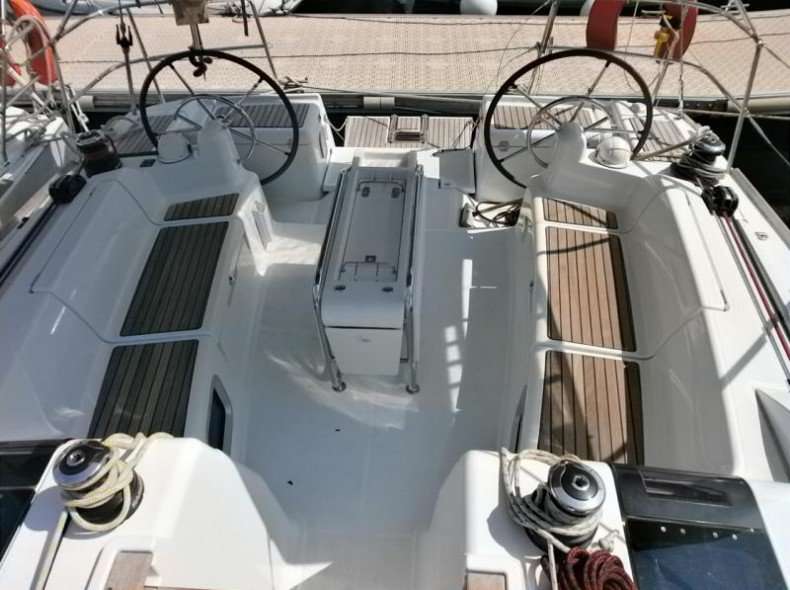 Sun Odyssey 439
