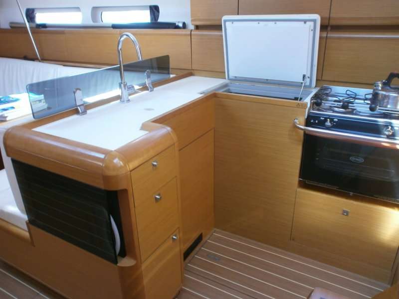Sun Odyssey 439