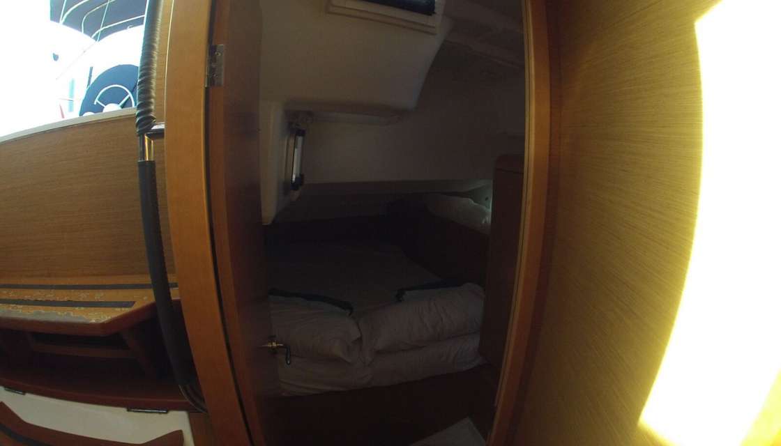Sun Odyssey 439
