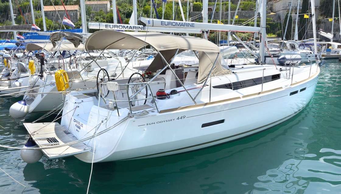 Sun Odyssey 449