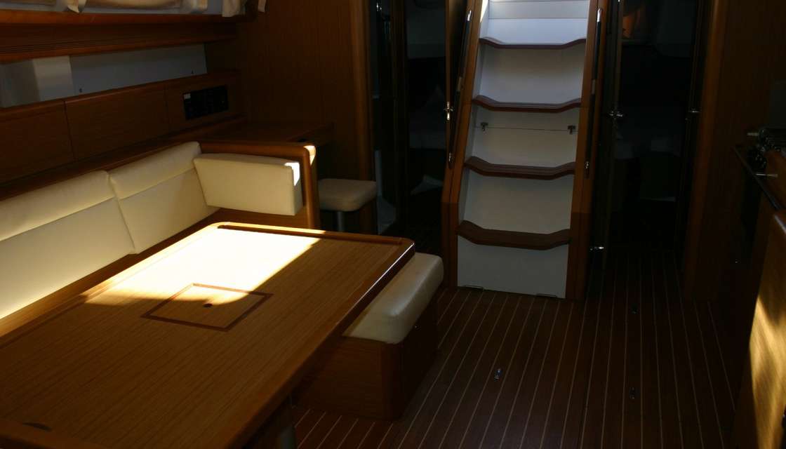 Sun Odyssey 44i