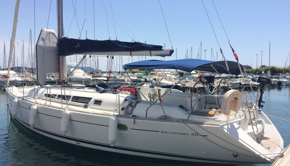 Sun Odyssey 45