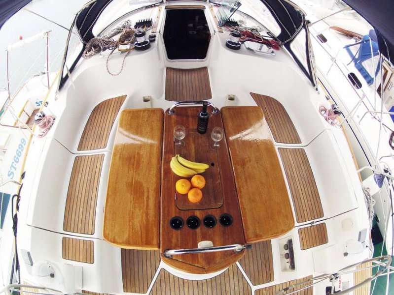 Sun Odyssey 45