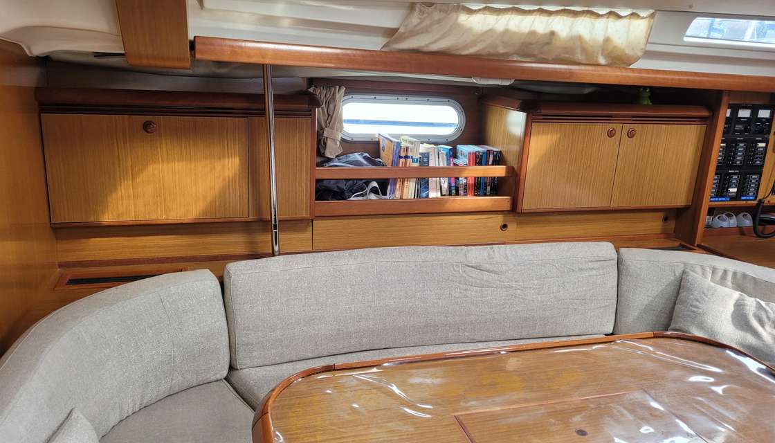 Sun Odyssey 49