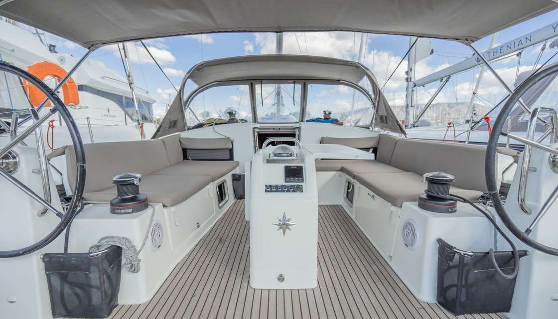 Sun Odyssey 490