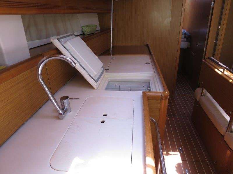 Sun Odyssey 49i