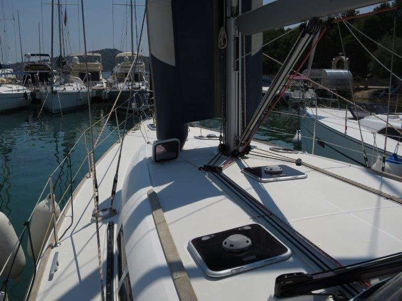 Sun Odyssey 49i