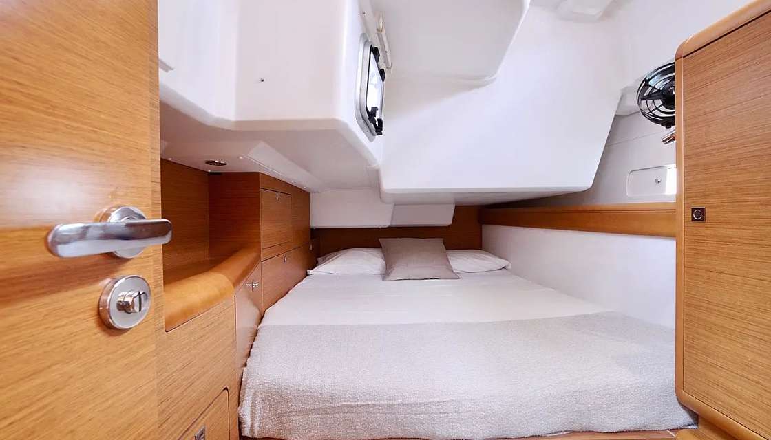 Sun Odyssey 519