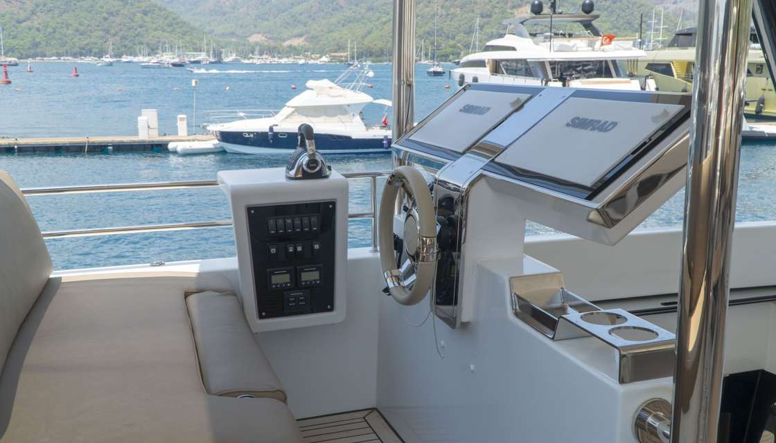 Lagoon 630 MY