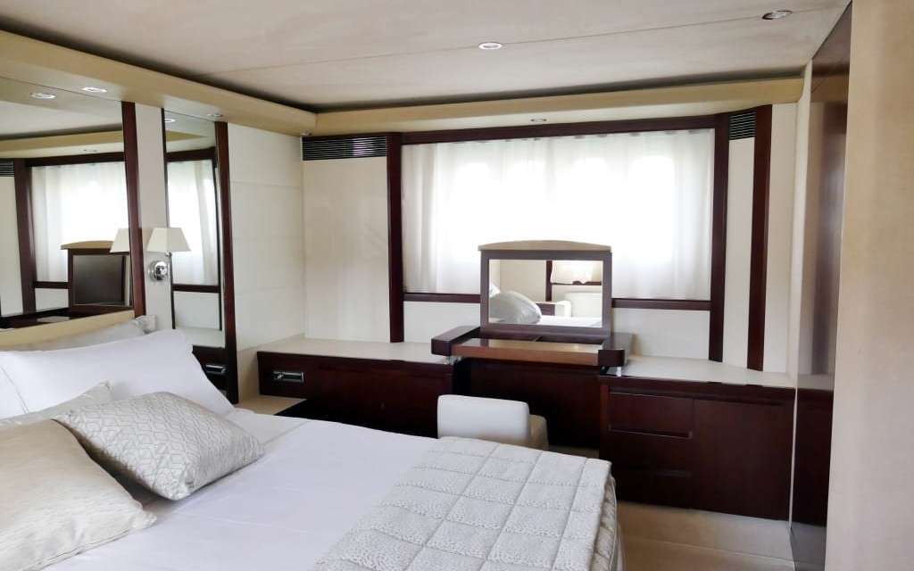Princess V70