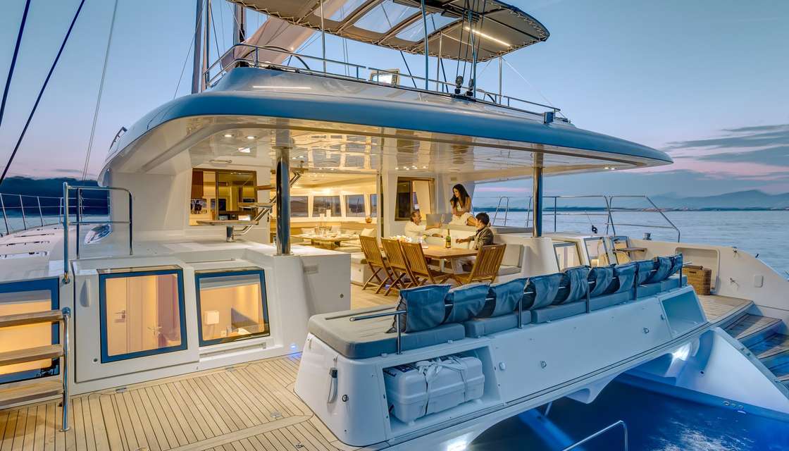 Flybridge ou carr&eacute;.. &Agrave; vous de choisir
