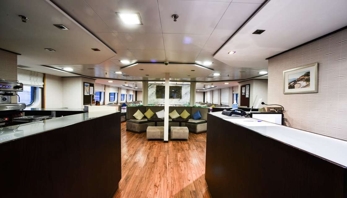 L&#039;equipaggio risponder&agrave; a tutte le vostre domande alla reception.