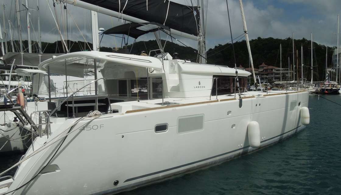 Lagoon 450F