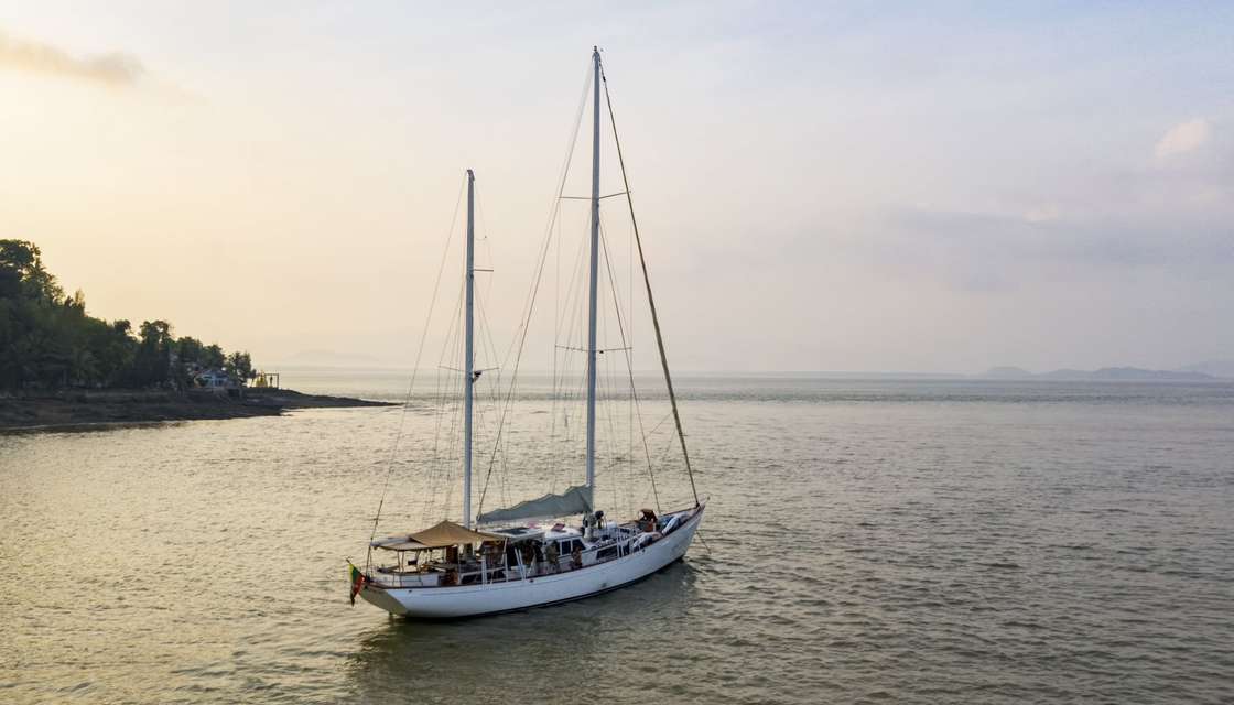 Ein perfekt an das Ziel angepasstes Segelboot