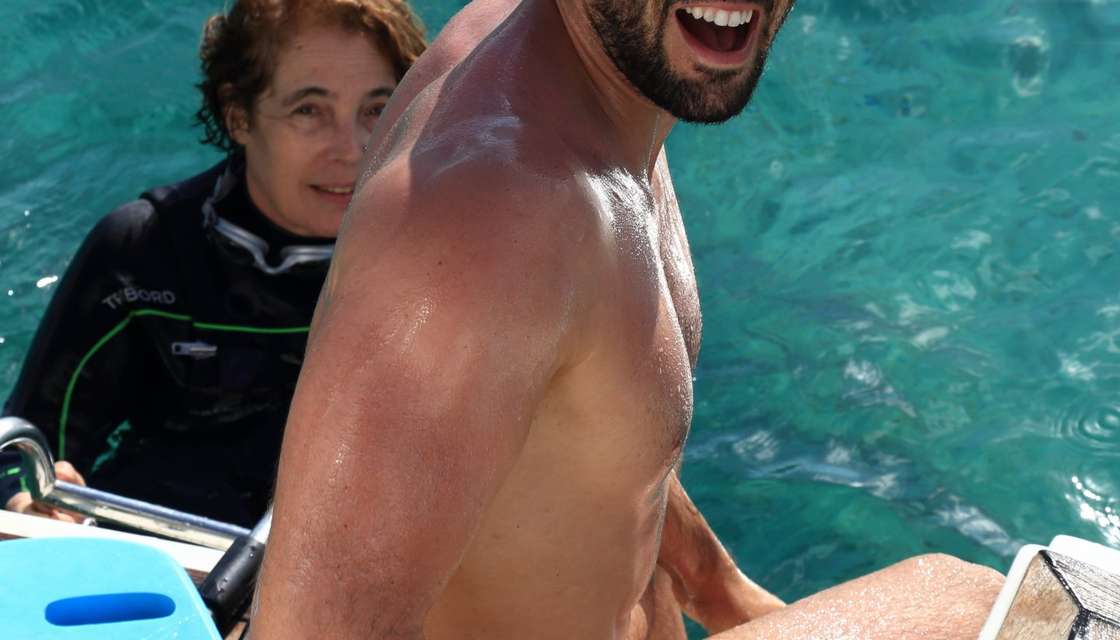 Maxime poss&egrave;de aussi un brevet d&#039;&eacute;tat de natation