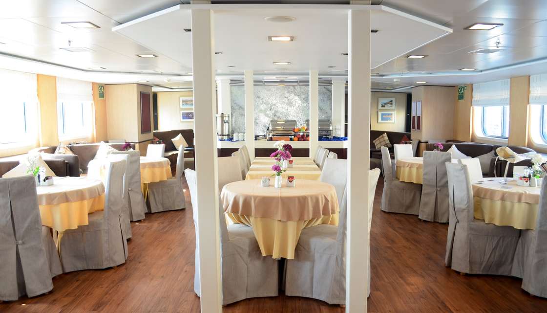 Un ristorante accogliente ed elegante
