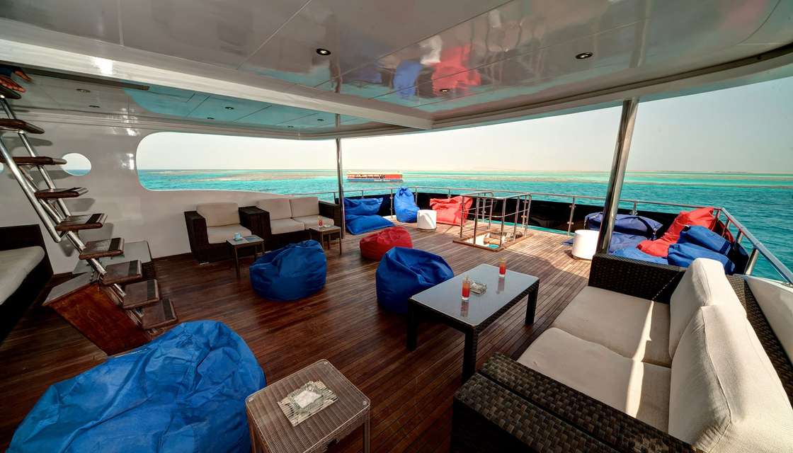 Cette terrasse est parfaite pour un ap&eacute;ritif en fin de journ&eacute;e !