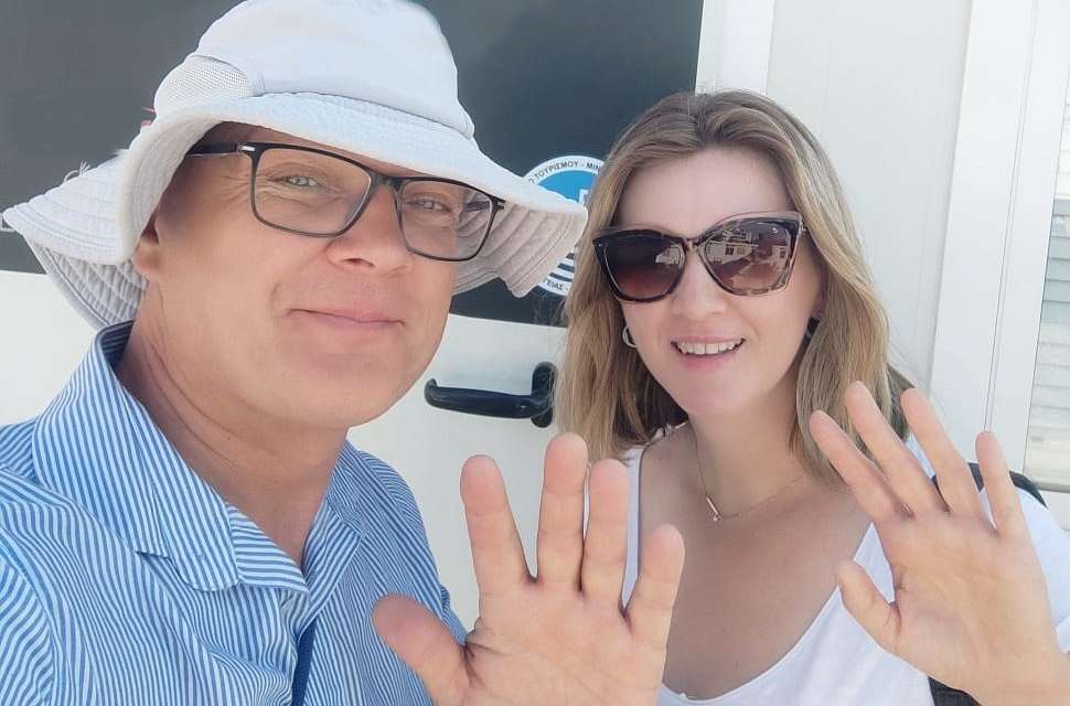 Magda &amp; Mike, your hostess and skipper for the week!