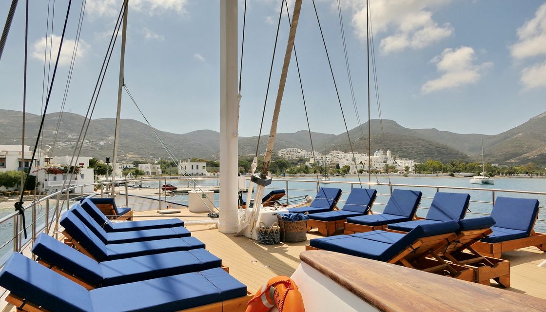 Admira la vista desde la cubierta superior