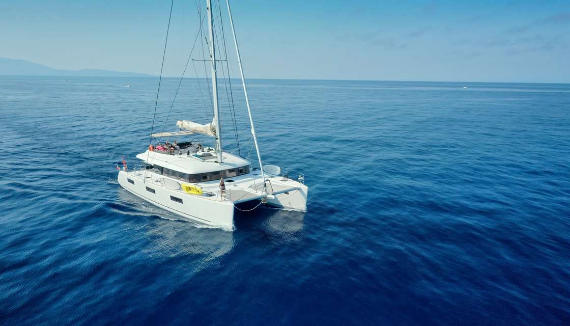 Lagoon 620