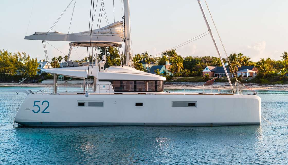 Lagoon 52 Fly