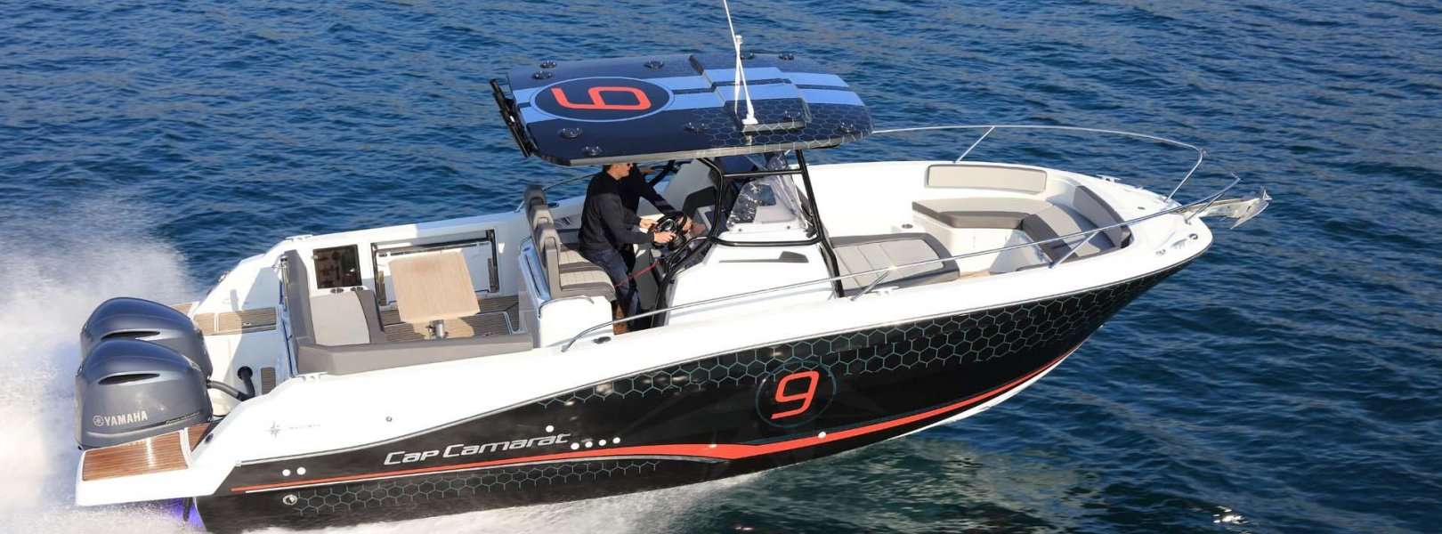 Bateaux à moteur Cap Camarat 9.0 CC