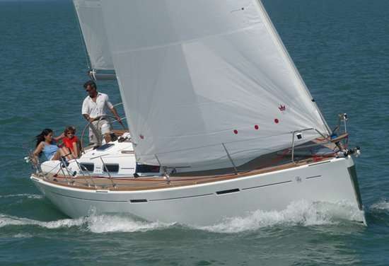 Segelboot Dufour 365