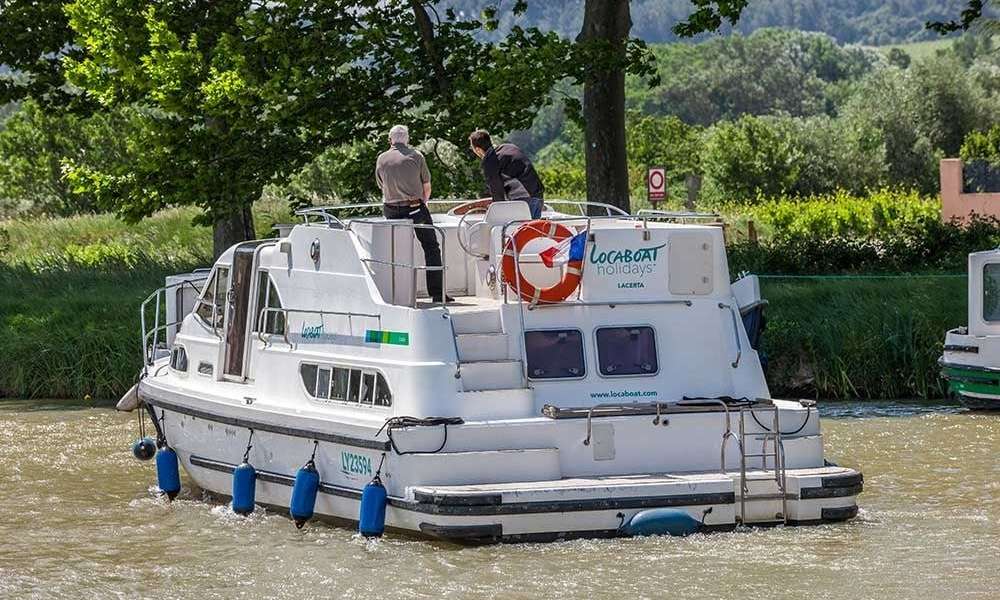 Houseboat Europa 400